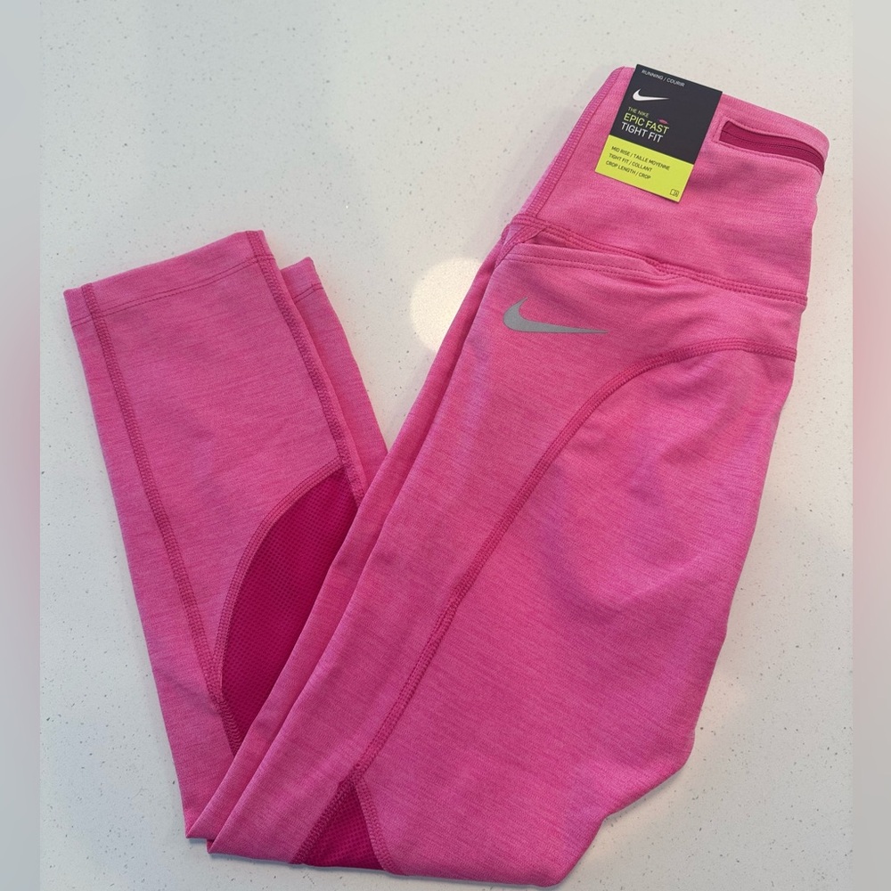 Pink XS Nike leggings (A16)